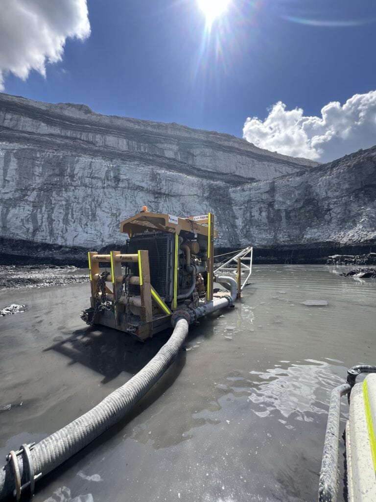skid mounted pump-set in situ in open cut coal mine
